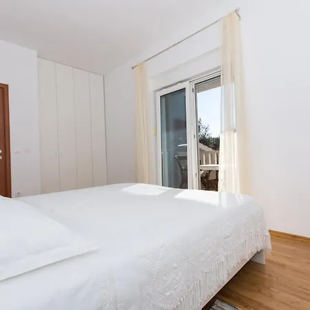 Apartament Toncica