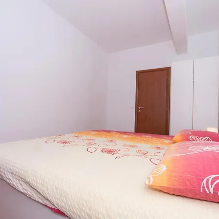Toncica Apartament