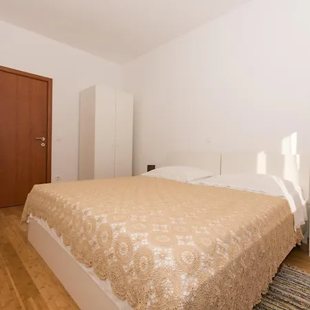 Apartament Toncica