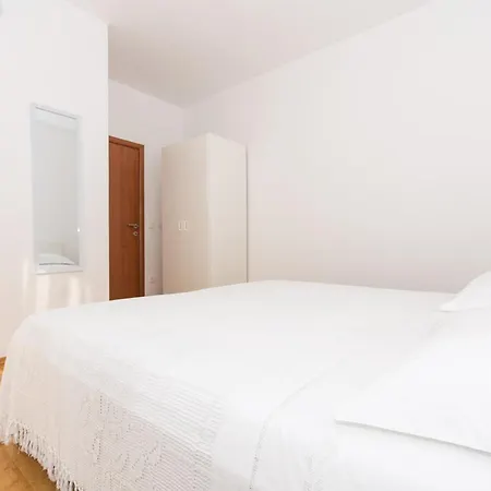 Apartament Toncica